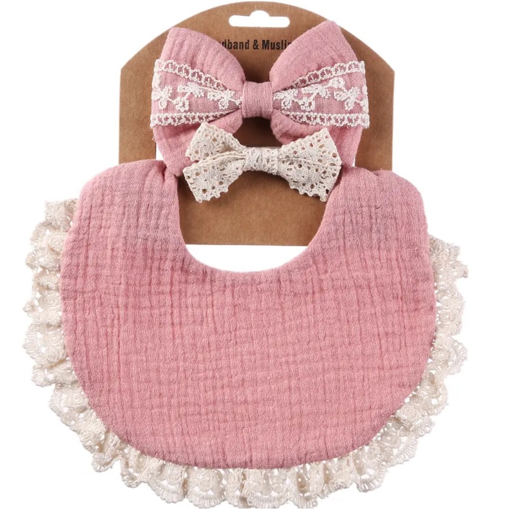 MAUVE MUSLIN COTTON BIB & HEADBANDS INFANT SET